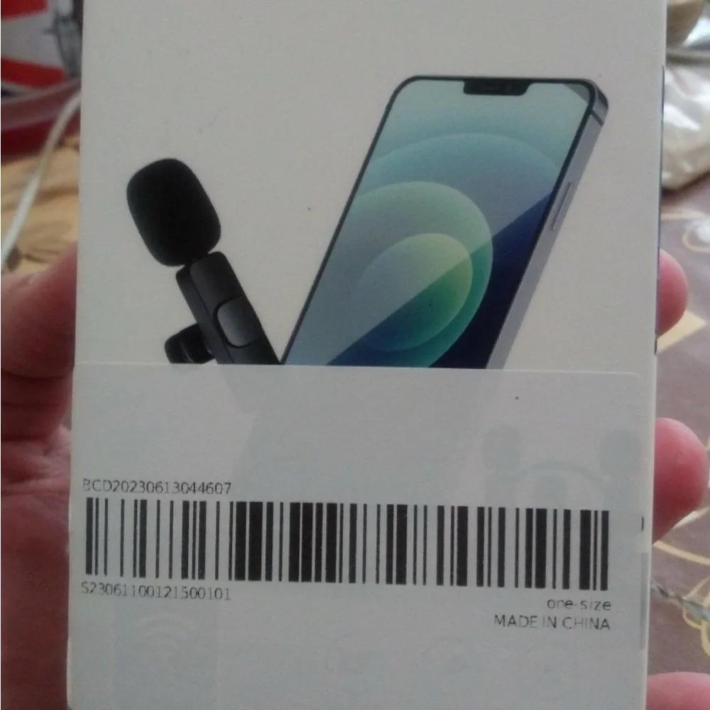 Wireless Lavalier Microphone Set with USB-C Receiver
